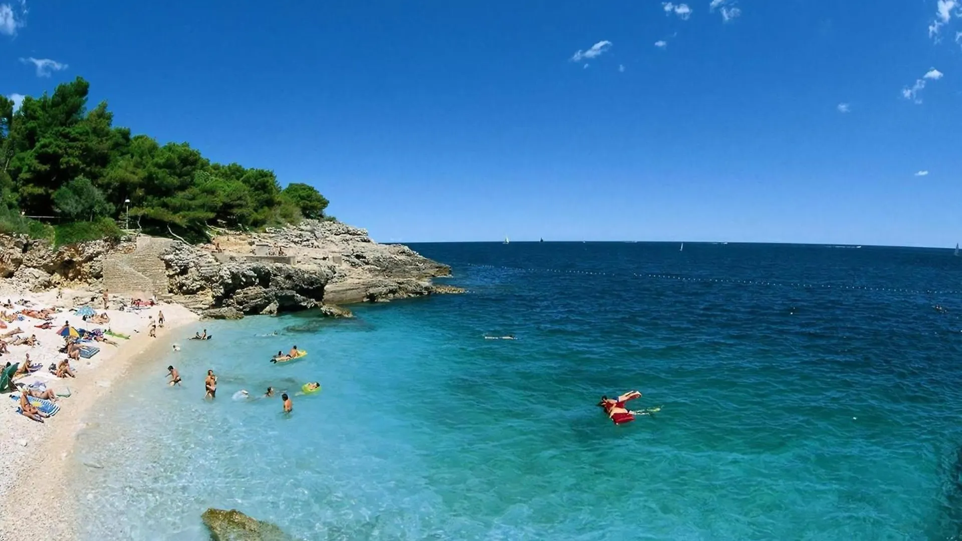 Apartamento Ferienwohnung In Pula Mit Privatem Balkon